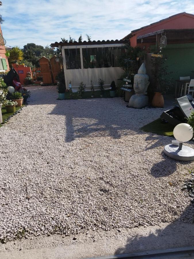 Le Petit Atelier Villa Борм-ле-Мимоза Екстериор снимка
